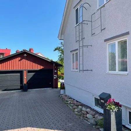 Floor With Sauna, Wi-fi And Own Entrance Daire Mariehamn