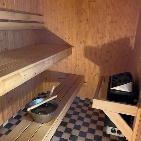 Daire Floor With Sauna, Wi-fi And Own Entrance *